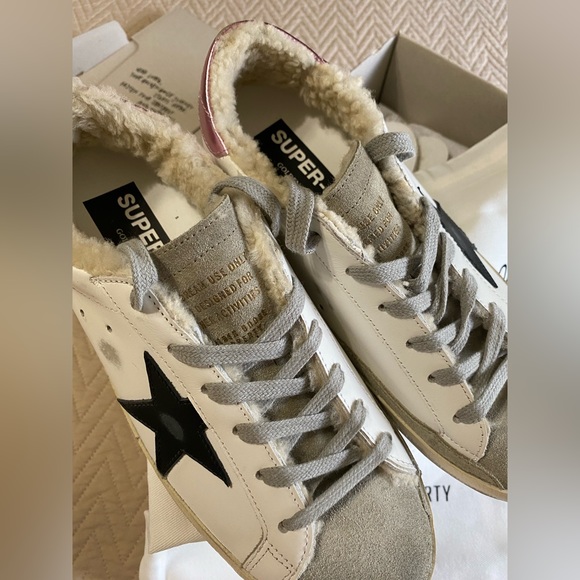 Golden Goose Super-Star Shearling-Lined Leather Sneakers - Picture 5 of 16